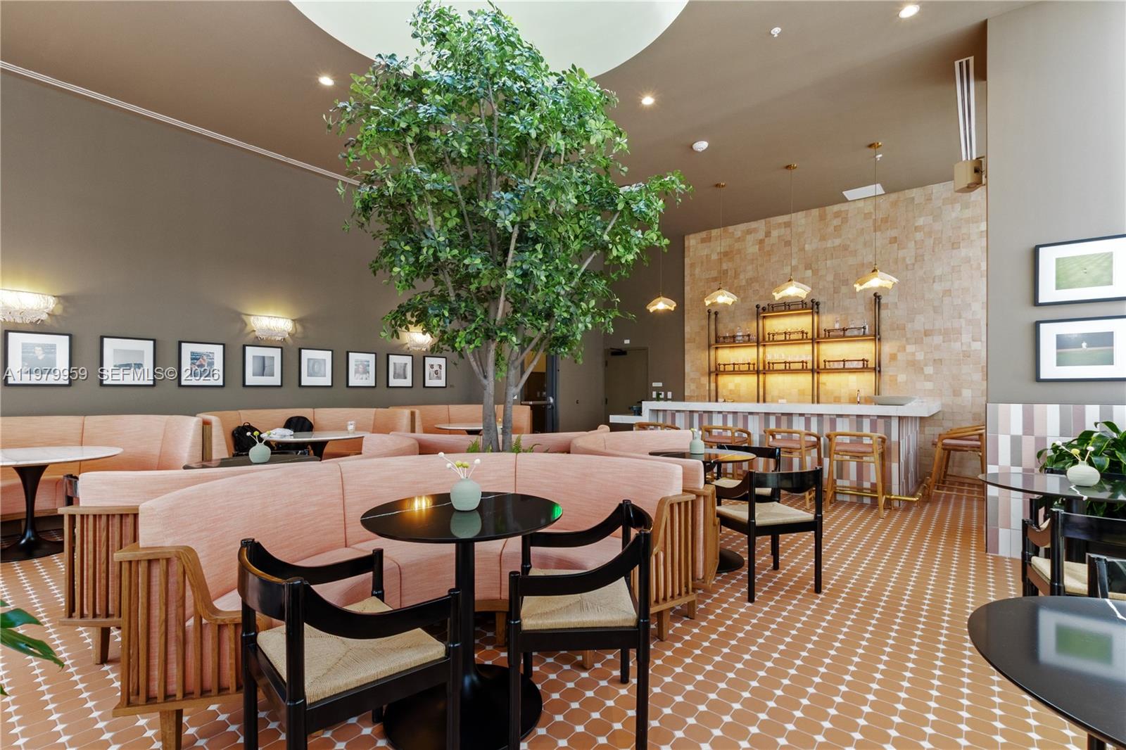 11 NE 6th St #910 Miami, FL 33132