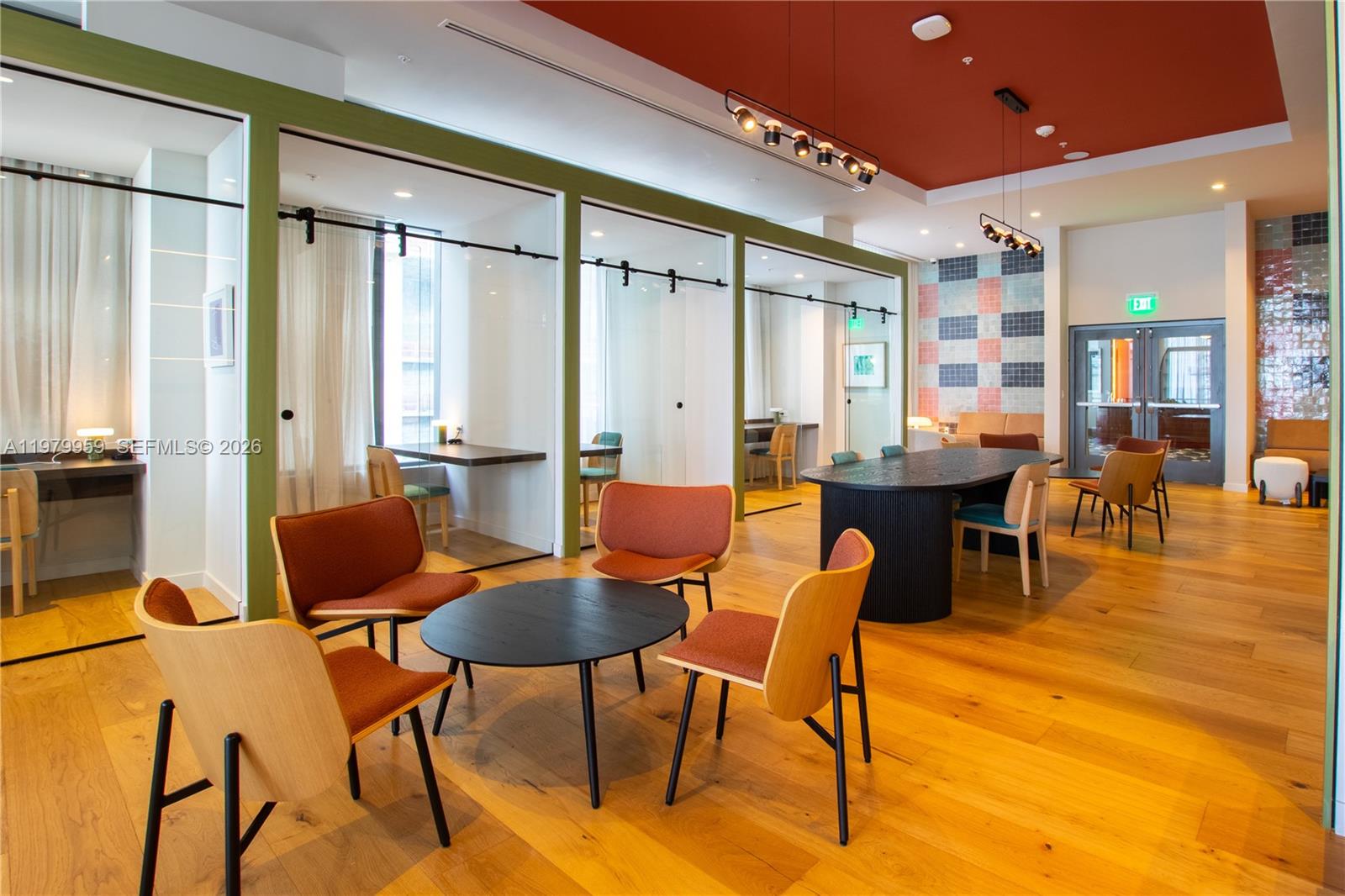 11 NE 6th St #910 Miami, FL 33132