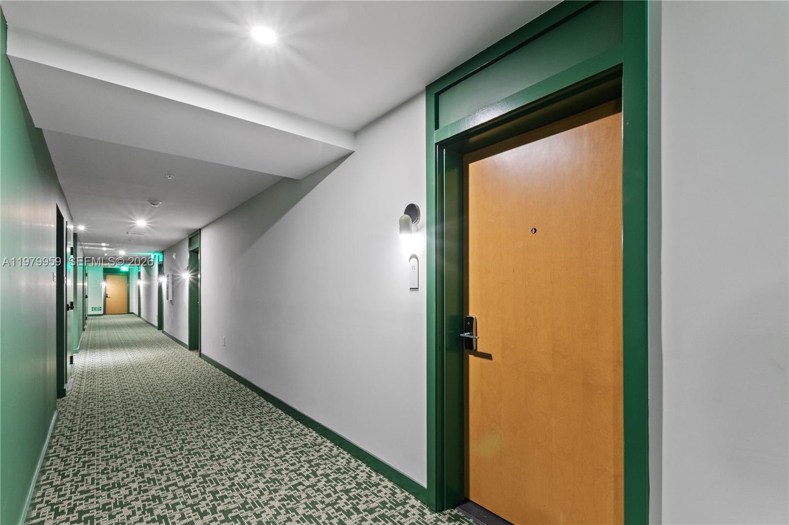 11 NE 6th St #910 Miami, FL 33132