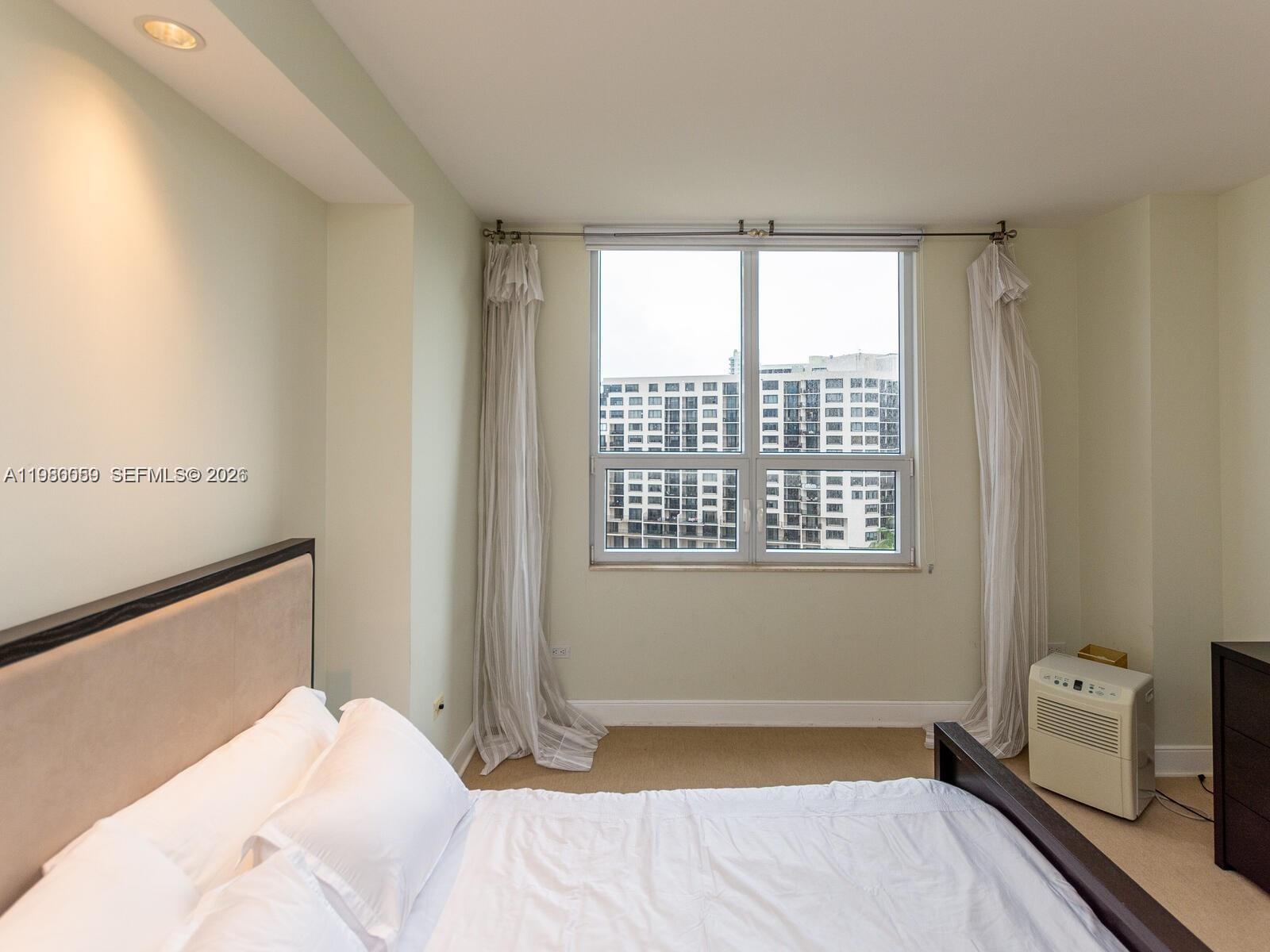 848 Brickell Key Dr #1201 Miami, FL 33131