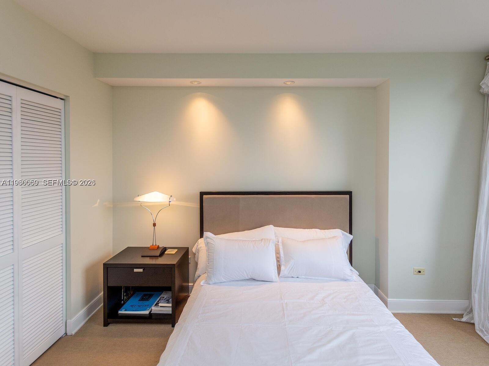 848 Brickell Key Dr #1201 Miami, FL 33131