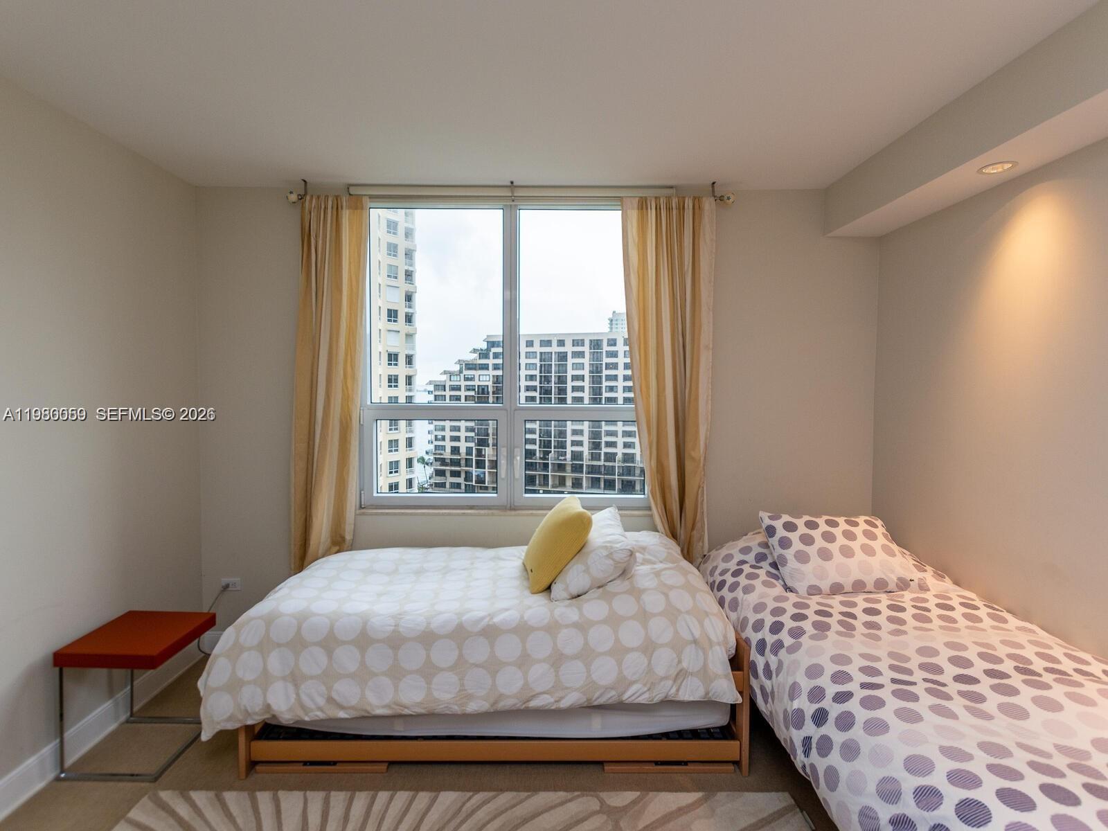 848 Brickell Key Dr #1201 Miami, FL 33131