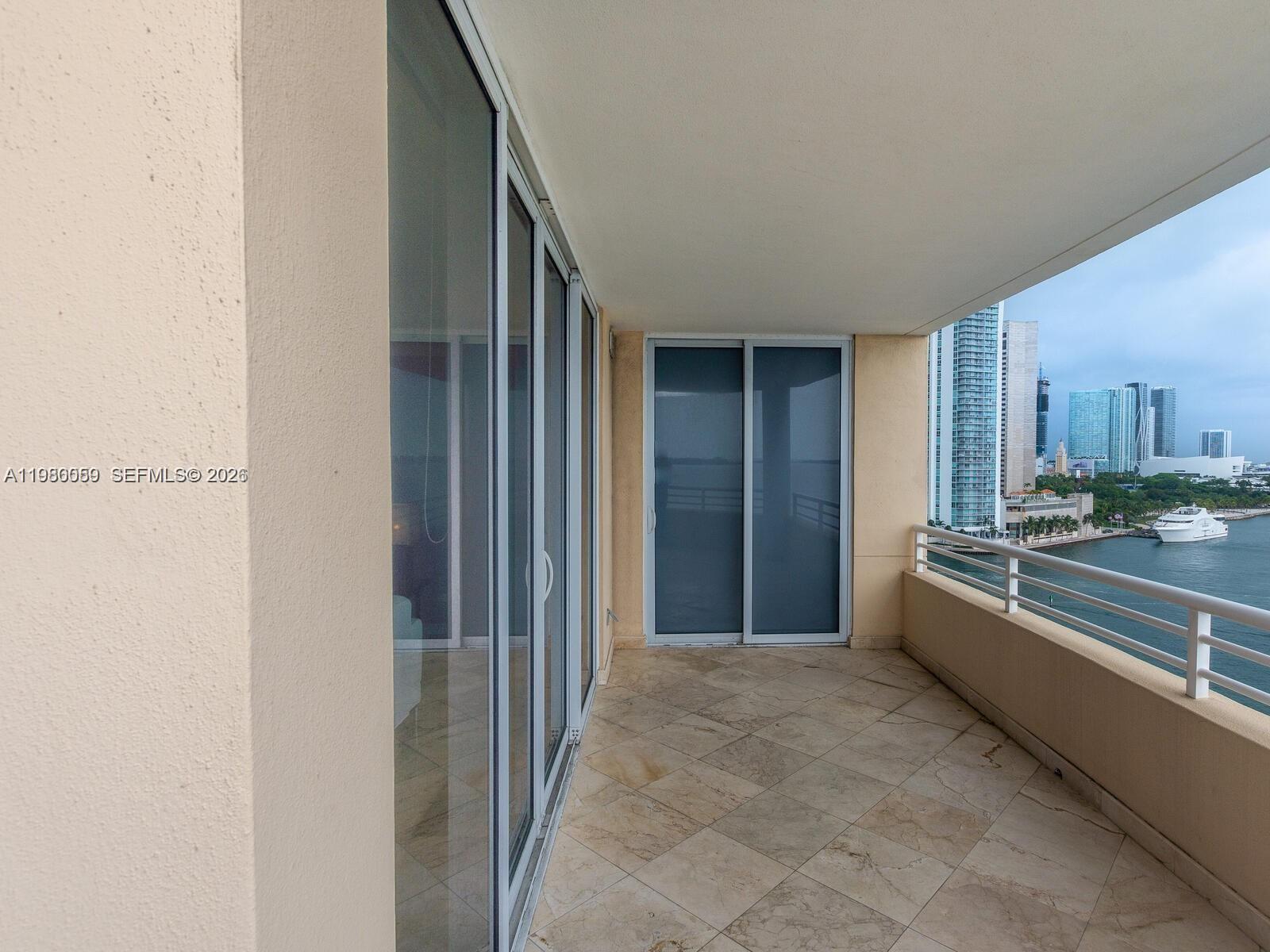 848 Brickell Key Dr #1201 Miami, FL 33131