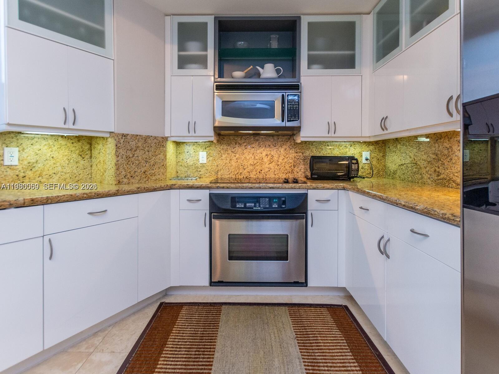 848 Brickell Key Dr #1201 Miami, FL 33131