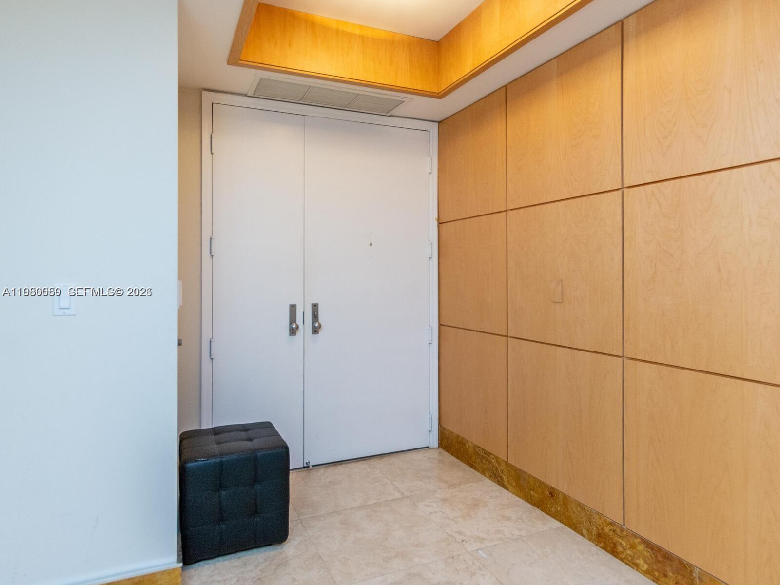 848 Brickell Key Dr #1201 Miami, FL 33131