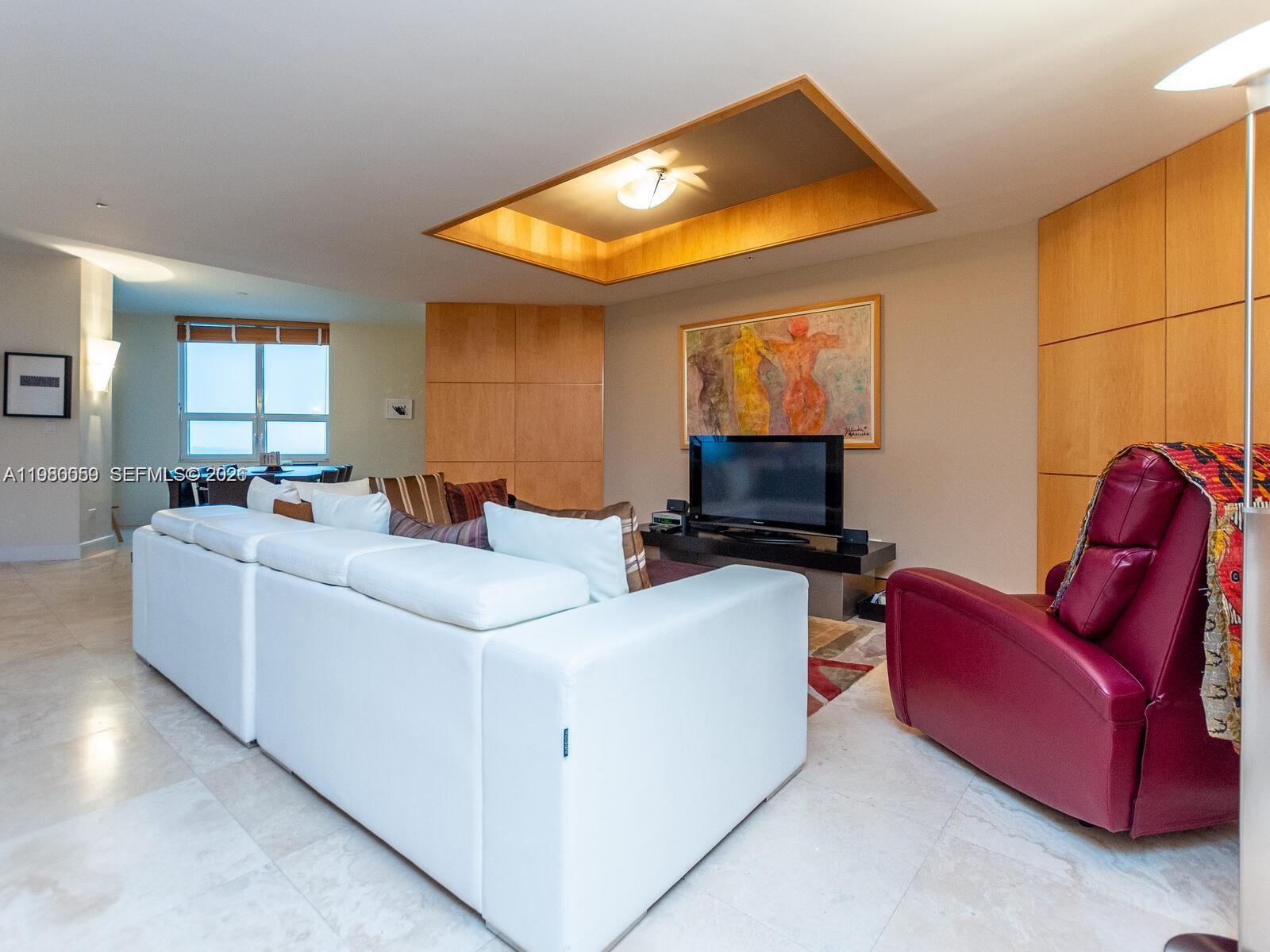 848 Brickell Key Dr #1201 Miami, FL 33131