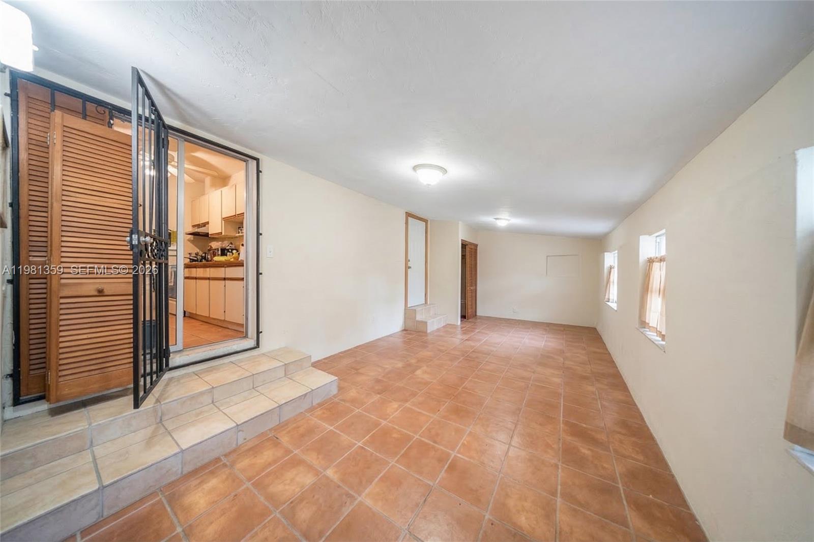 512 Mendoza Ave Coral Gables, FL 33134