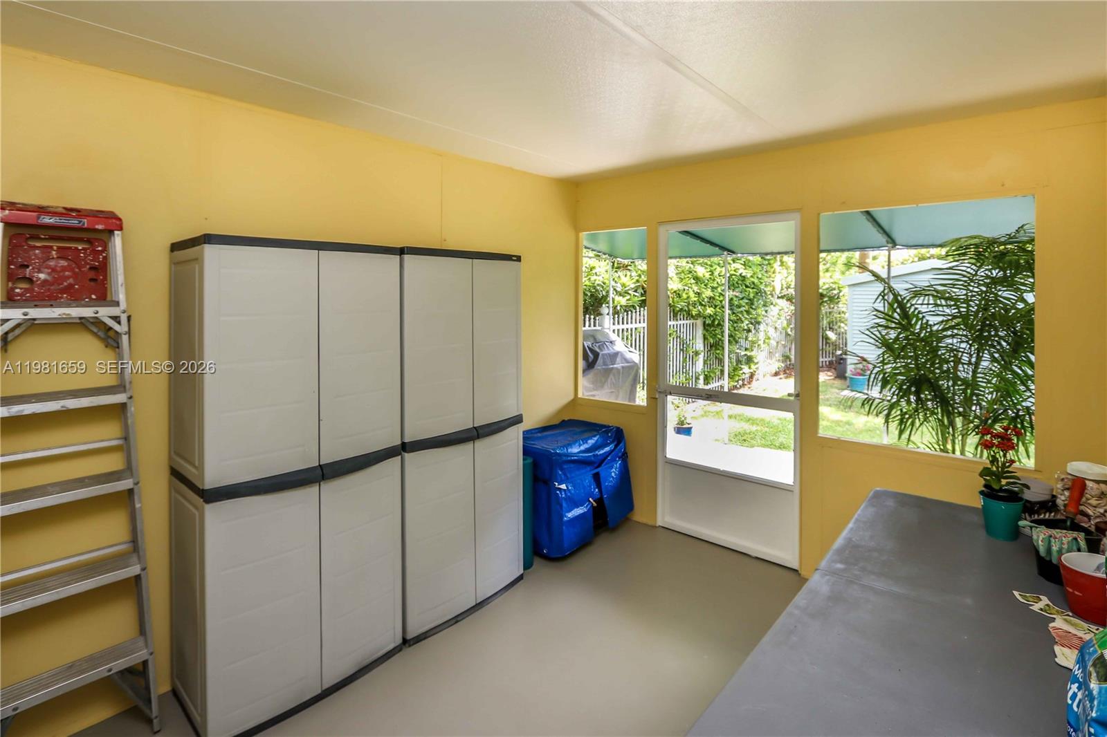 2209 N 15th Ave Hollywood, FL 33020