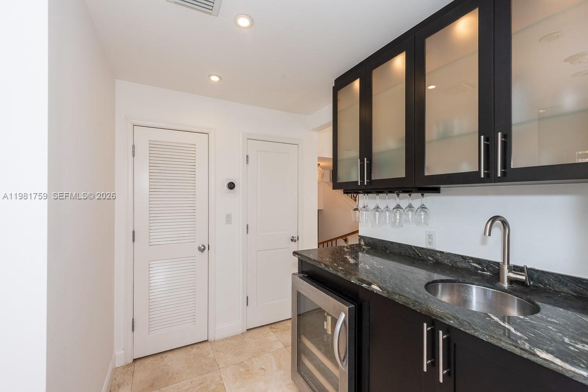 717 Benevento Ave Coral Gables, FL 33146