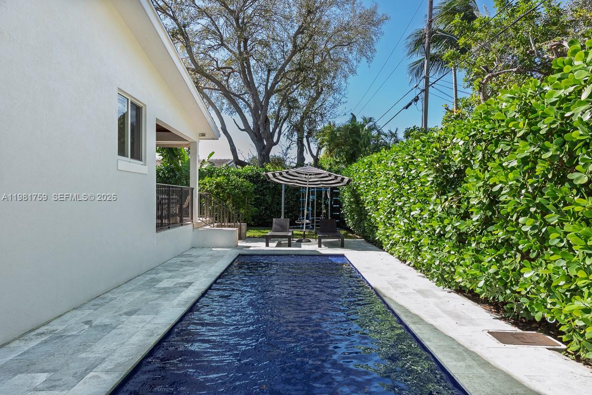 717 Benevento Ave Coral Gables, FL 33146