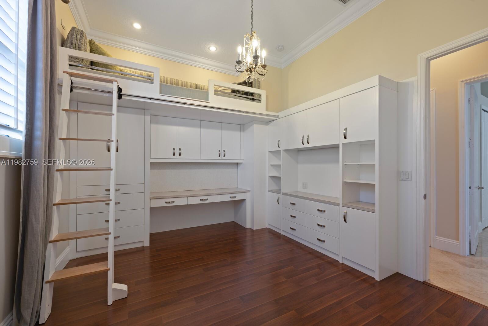 16230 SW 89th Ct Palmetto Bay, FL 33157