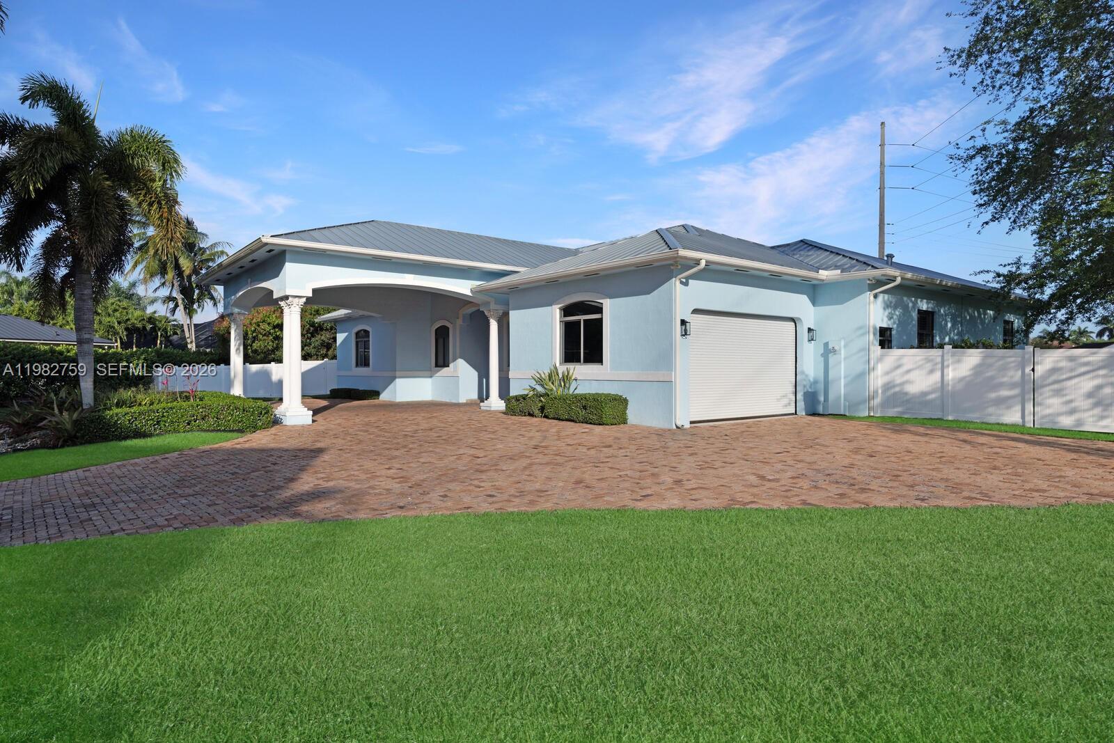 16230 SW 89th Ct Palmetto Bay, FL 33157