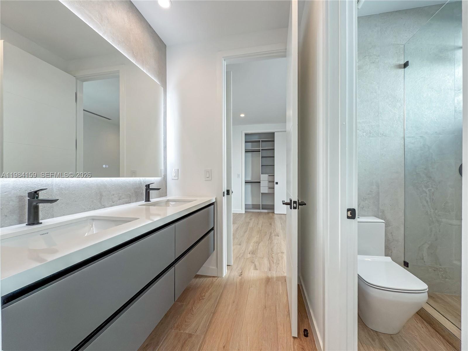 3086 Indiana St Miami, FL 33133