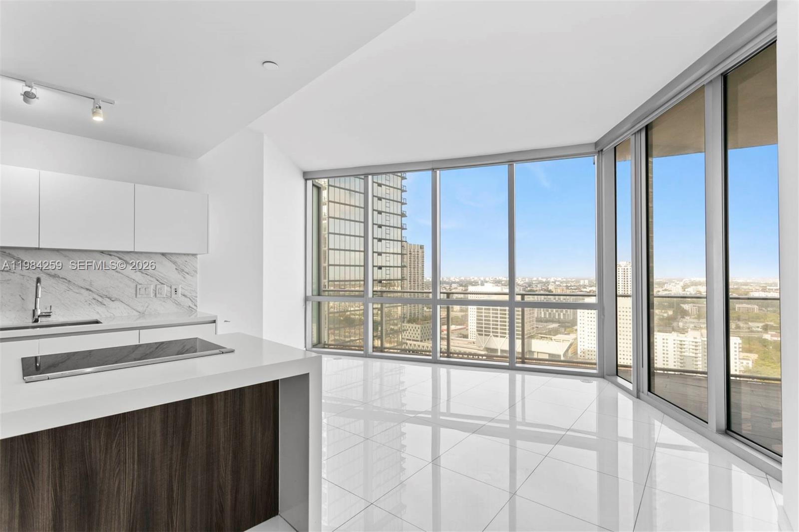 image Paramount Miami Worldcenter1