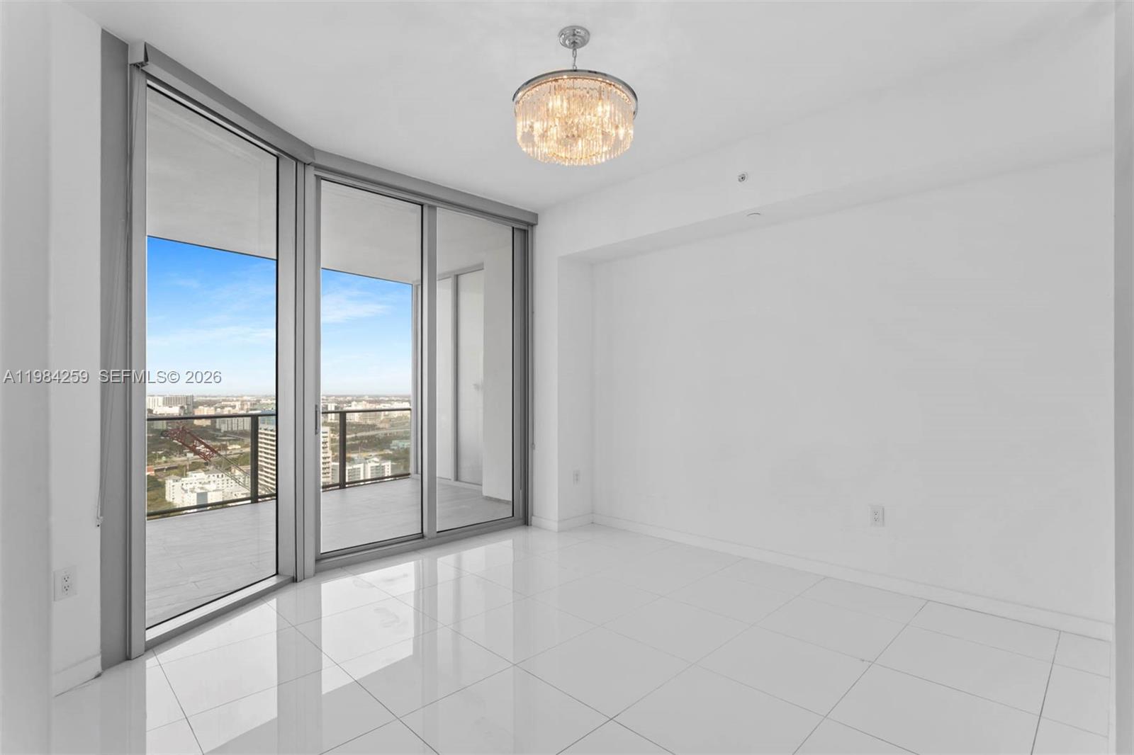 image Paramount Miami Worldcenter23