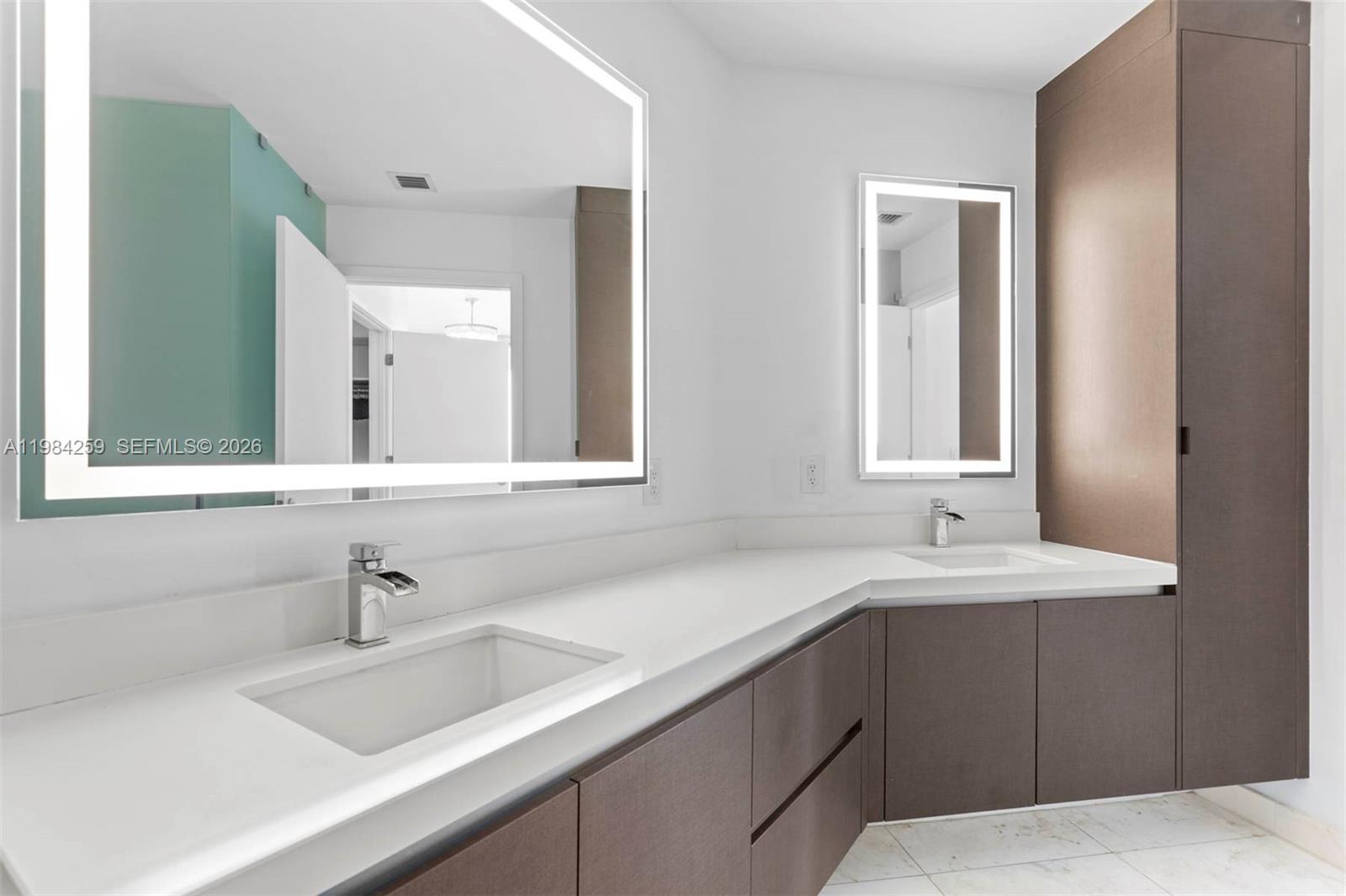 image Paramount Miami Worldcenter30