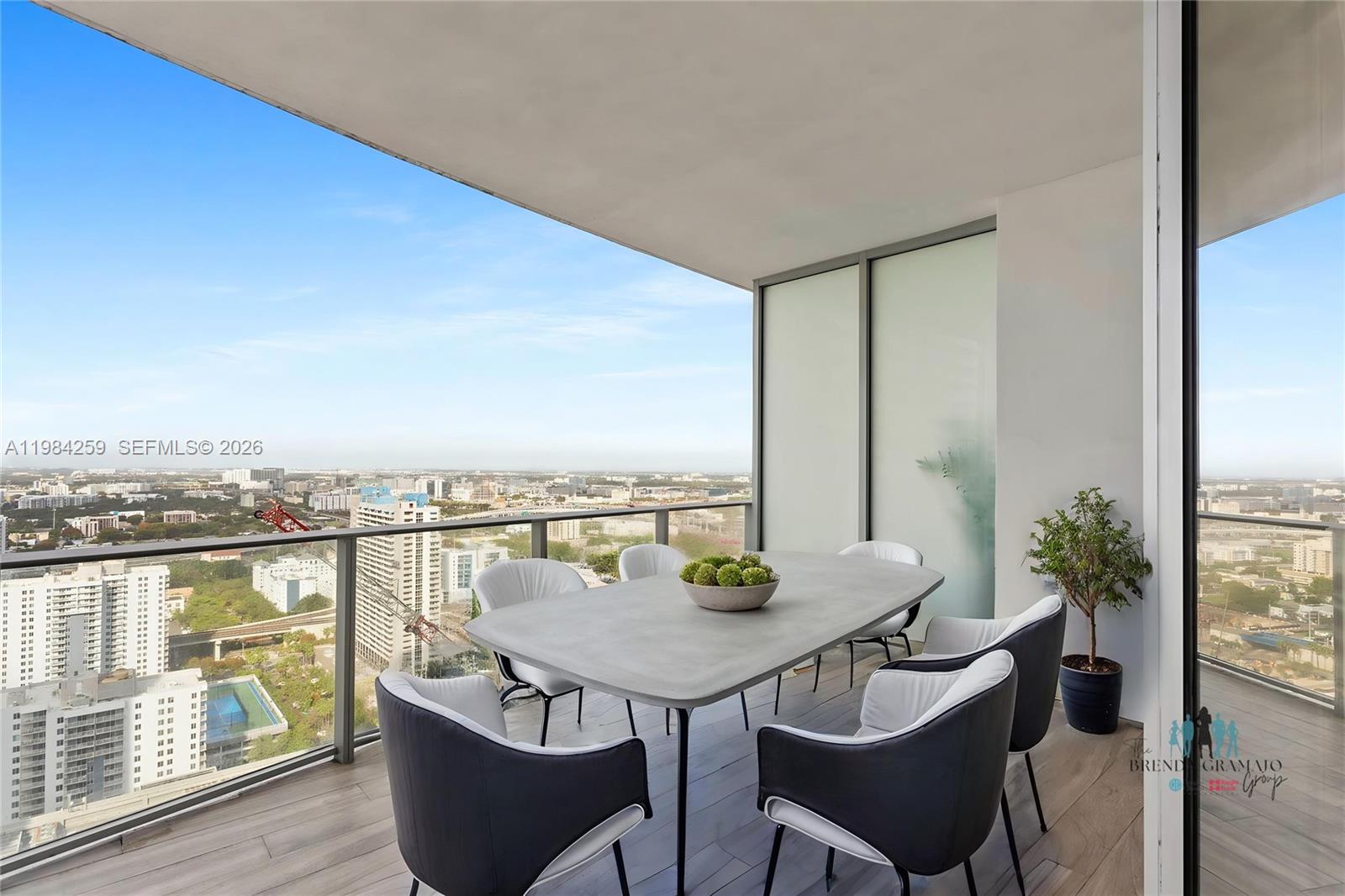 image Paramount Miami Worldcenter31