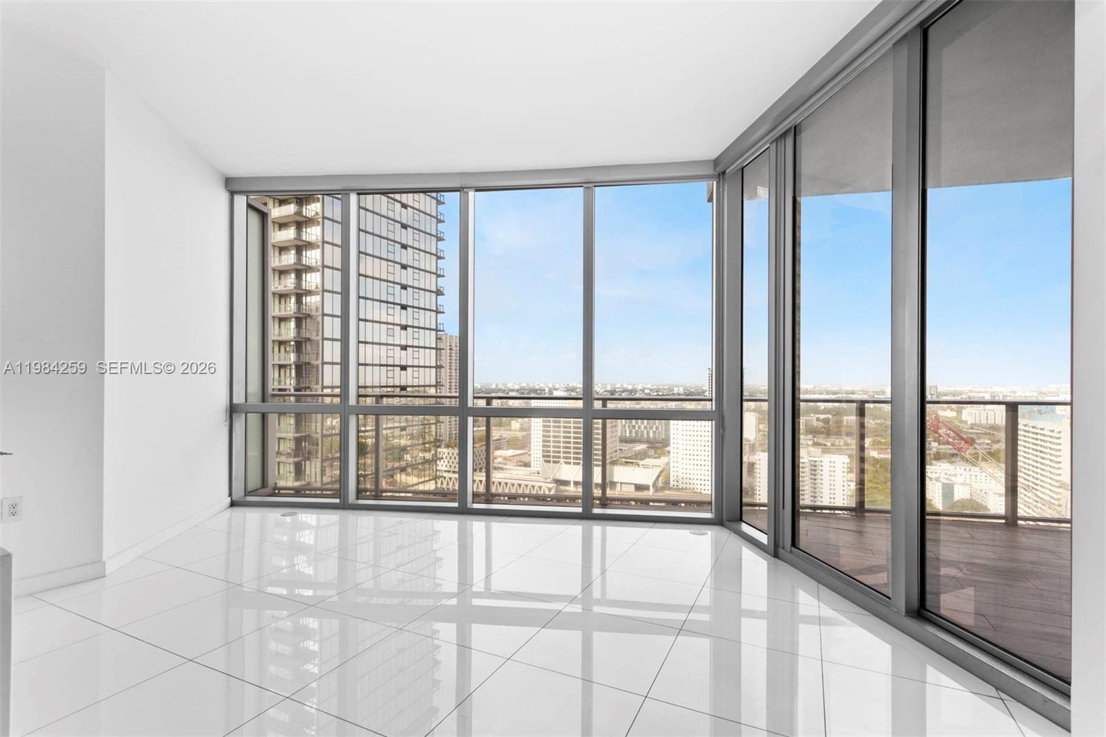 image Paramount Miami Worldcenter8