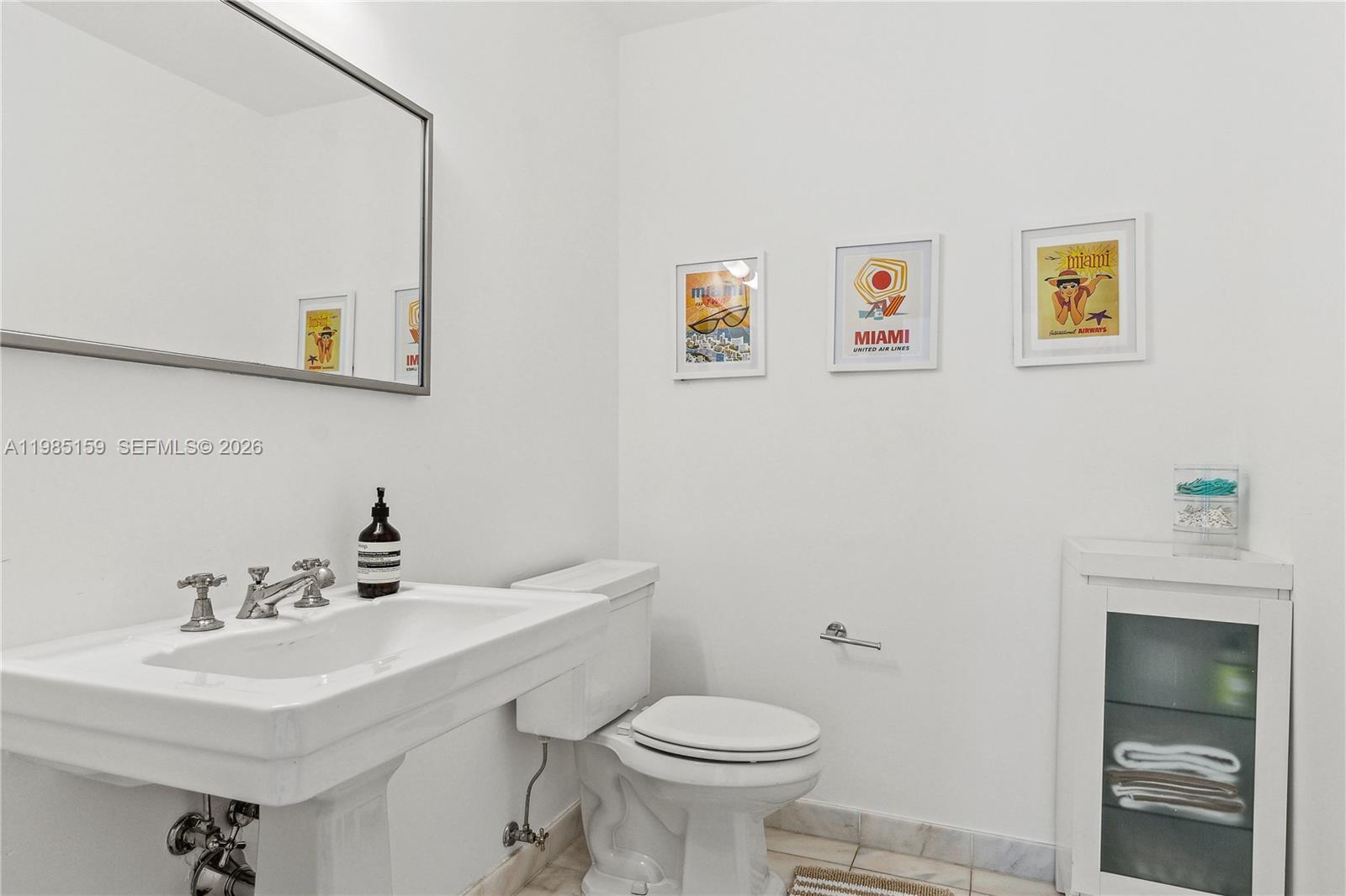 50 S Pointe Dr #805 Miami Beach, FL 33139