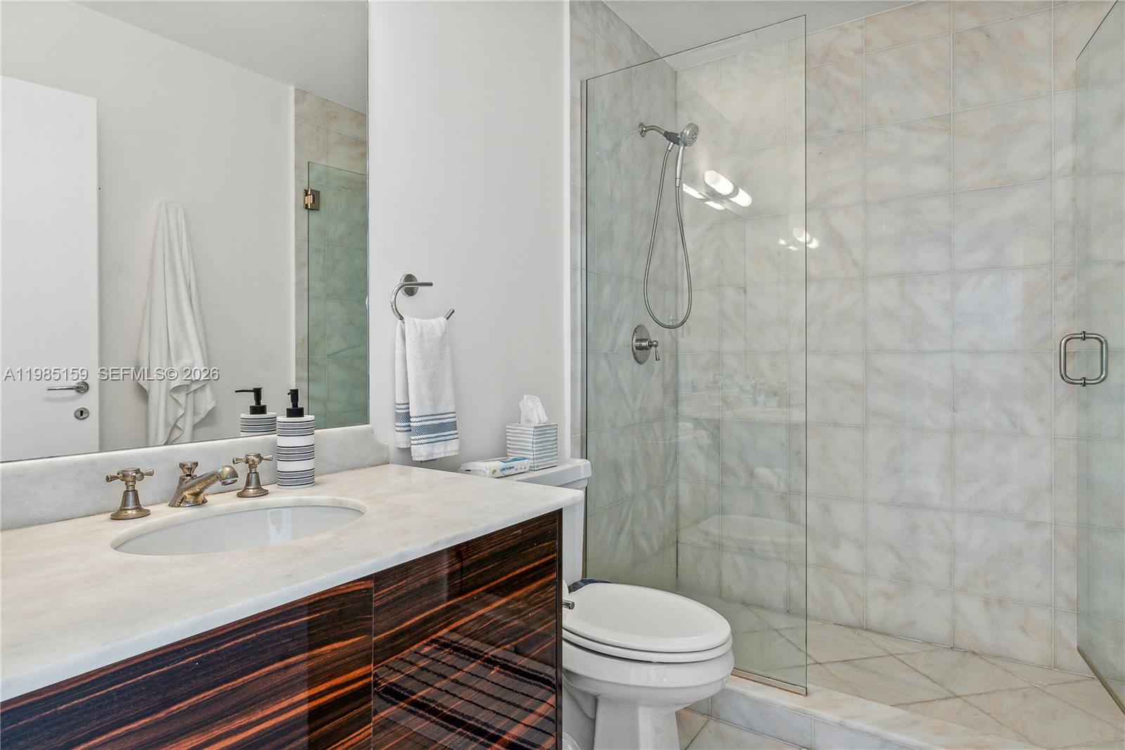 50 S Pointe Dr #805 Miami Beach, FL 33139