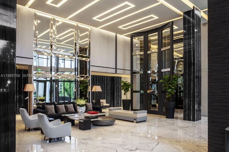 50 S Pointe Dr #805 Miami Beach, FL 33139