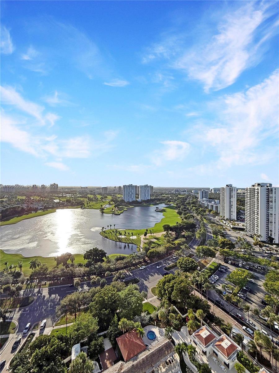 20281 E Country Clb Dr #2409 Aventura, FL 33180