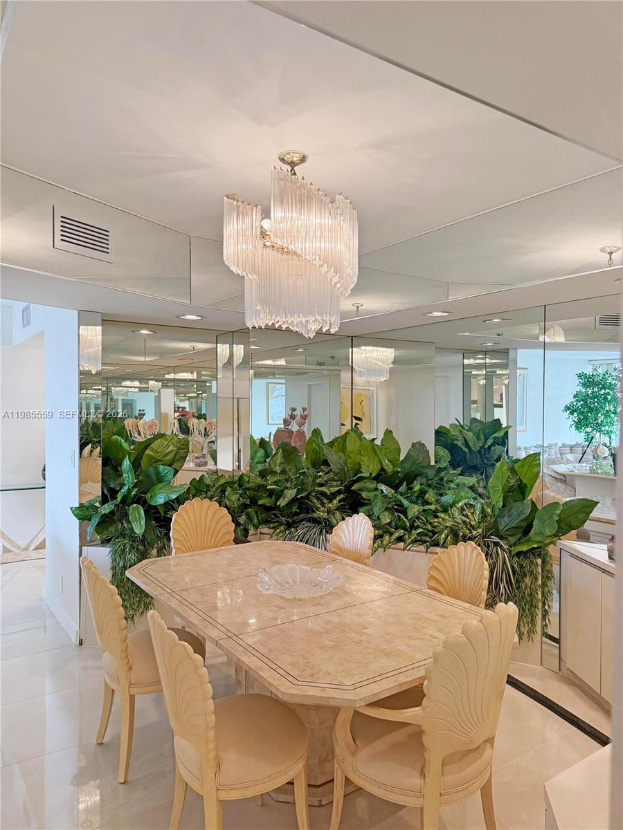 20281 E Country Clb Dr #2409 Aventura, FL 33180