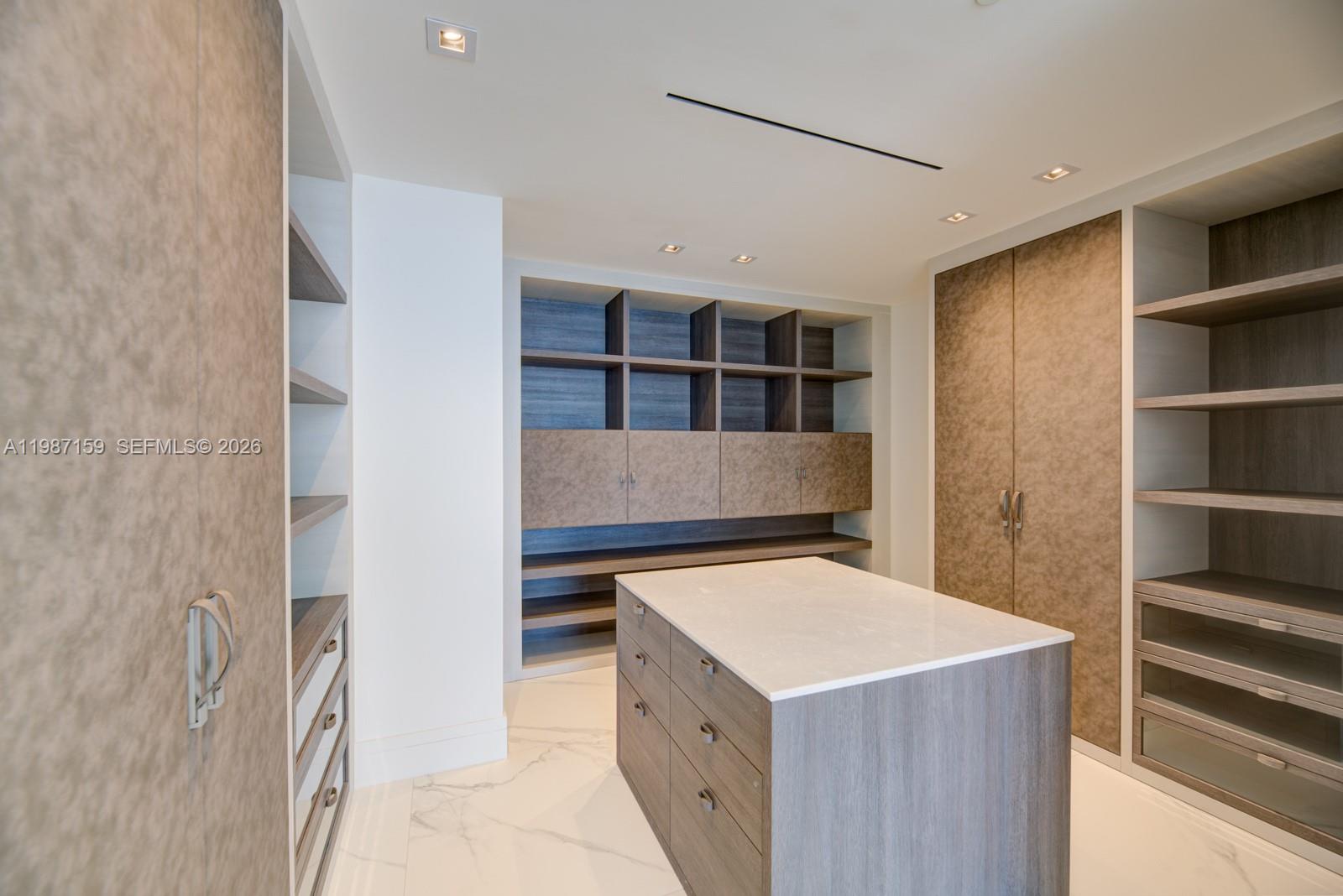 17141 Collins Ave #4501 Sunny Isles Beach, FL 33160