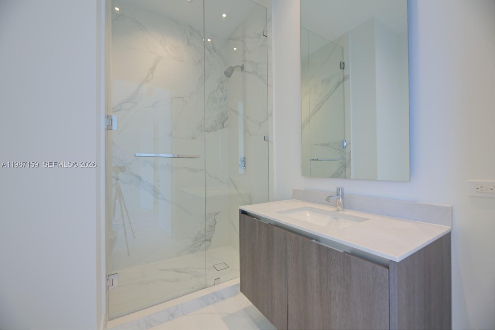 17141 Collins Ave #4501 Sunny Isles Beach, FL 33160