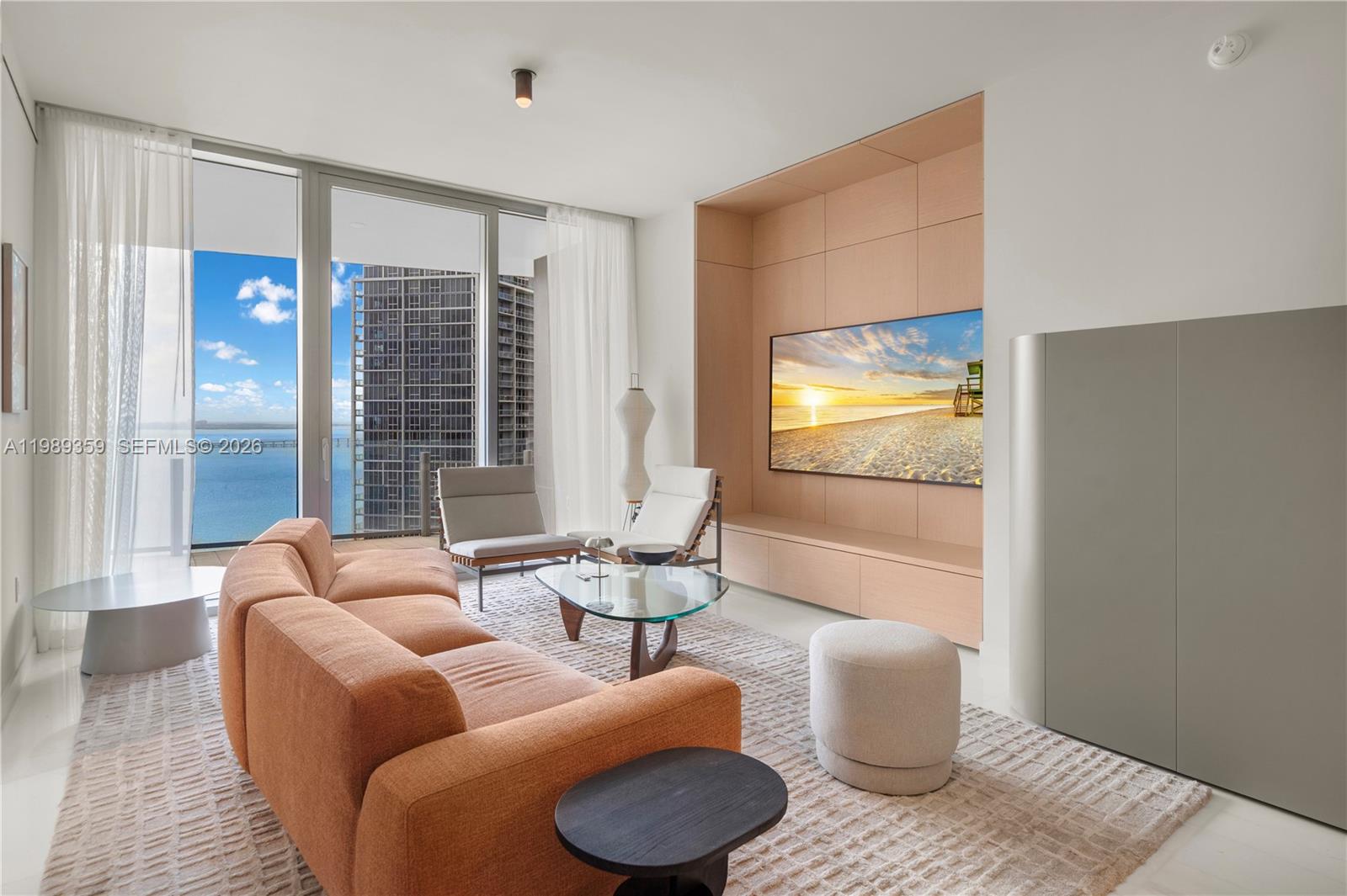 300 Biscayne Blvd Way #3005W Miami, FL 33131