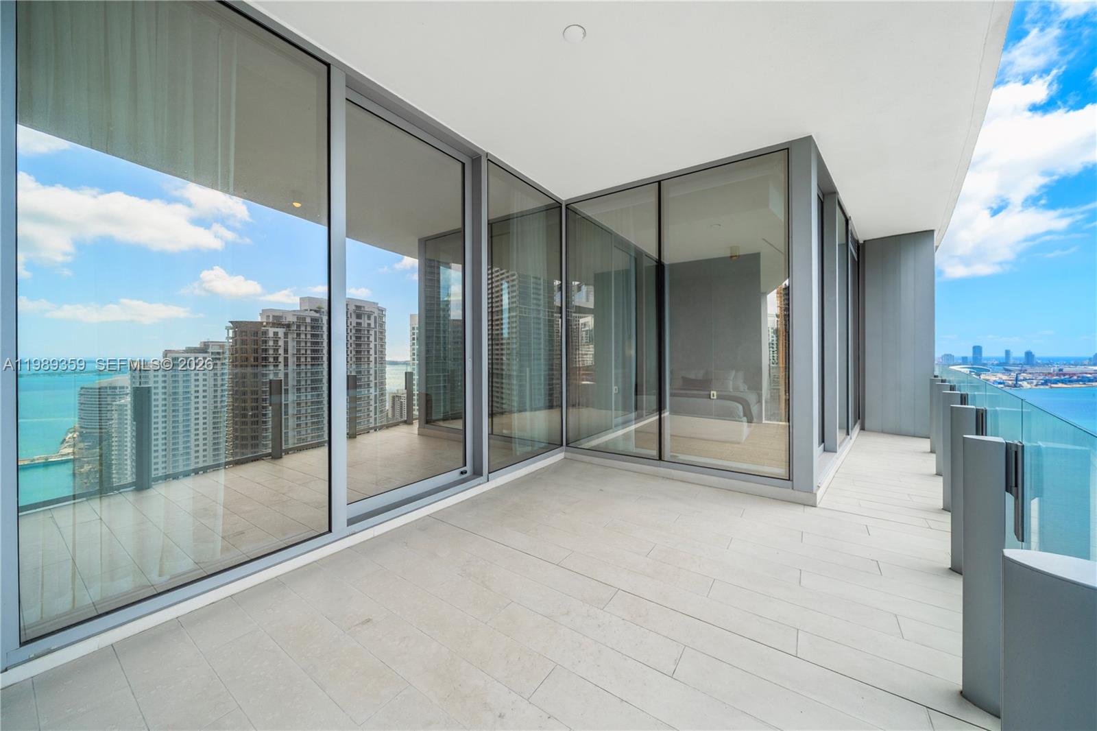 300 Biscayne Blvd Way #3005W Miami, FL 33131