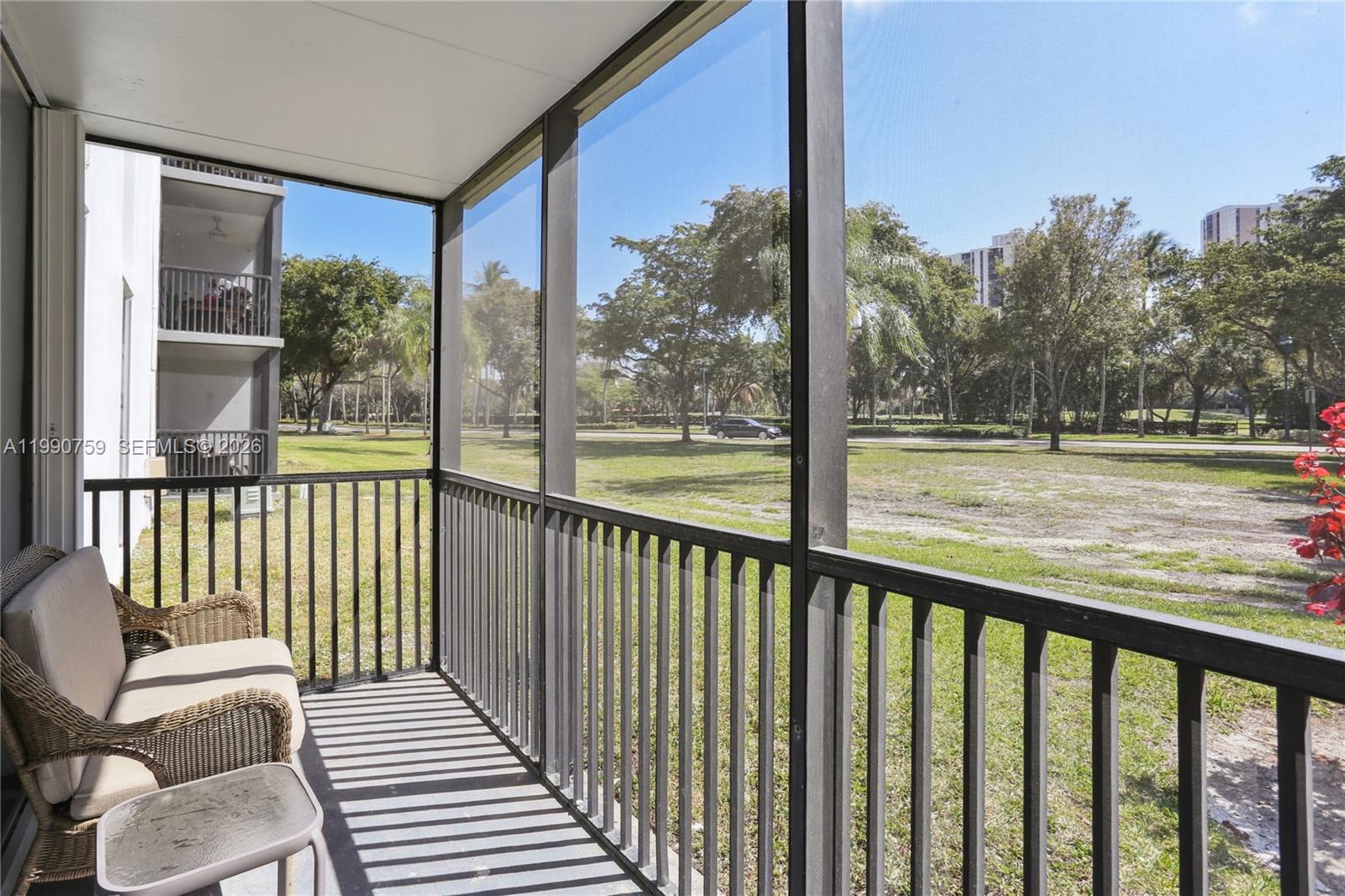 3101 N Country Clb Dr #102 Aventura, FL 33180