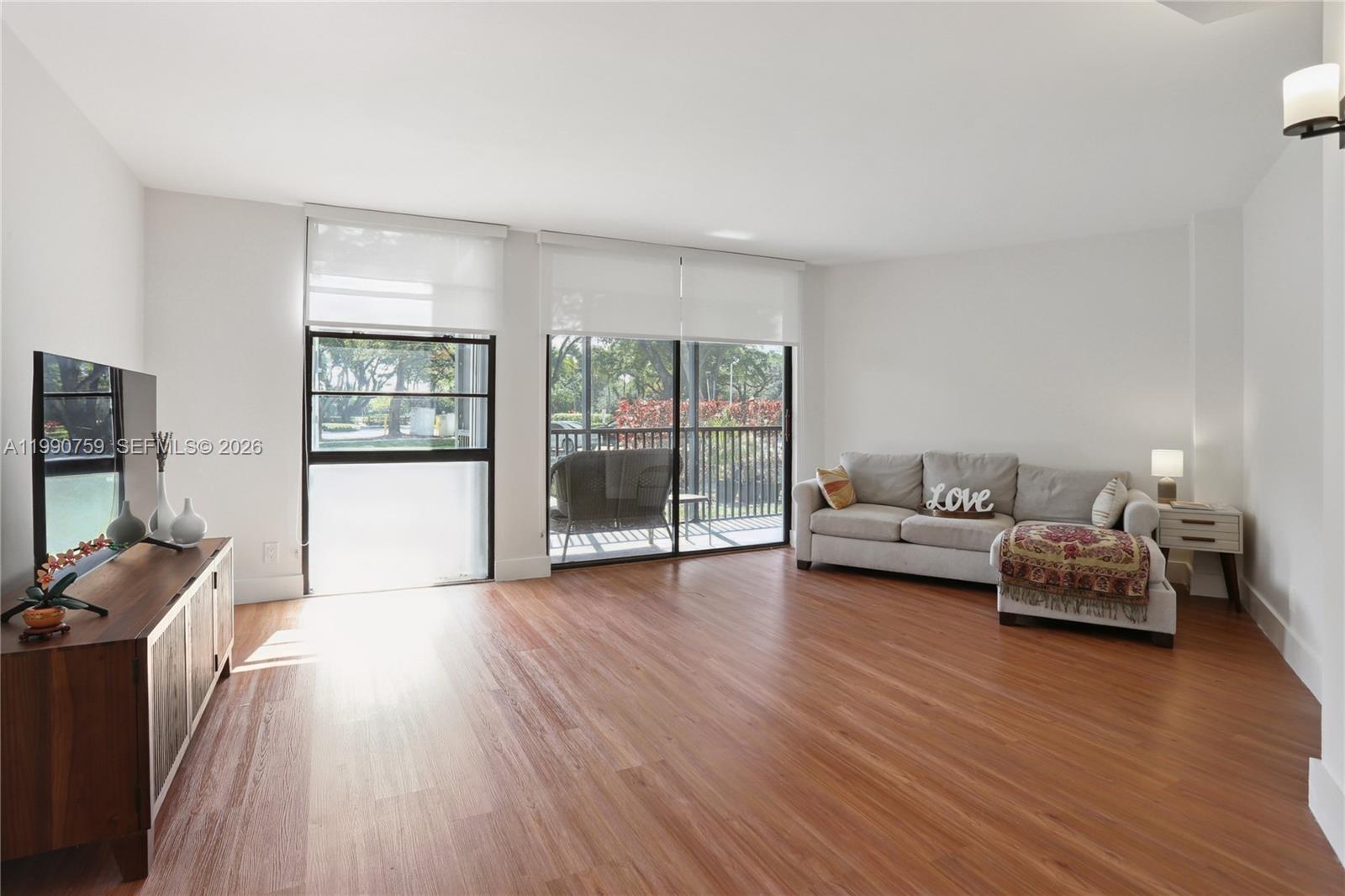 3101 N Country Clb Dr #102 Aventura, FL 33180