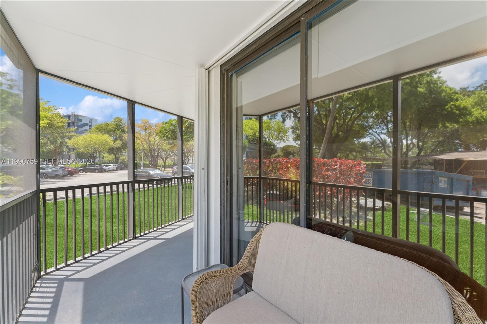 3101 N Country Clb Dr #102 Aventura, FL 33180