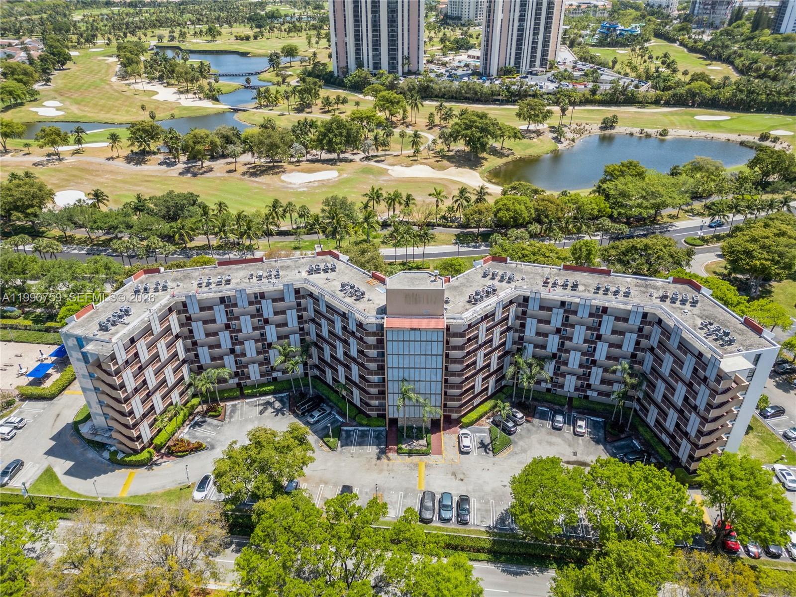 3101 N Country Clb Dr #102 Aventura, FL 33180