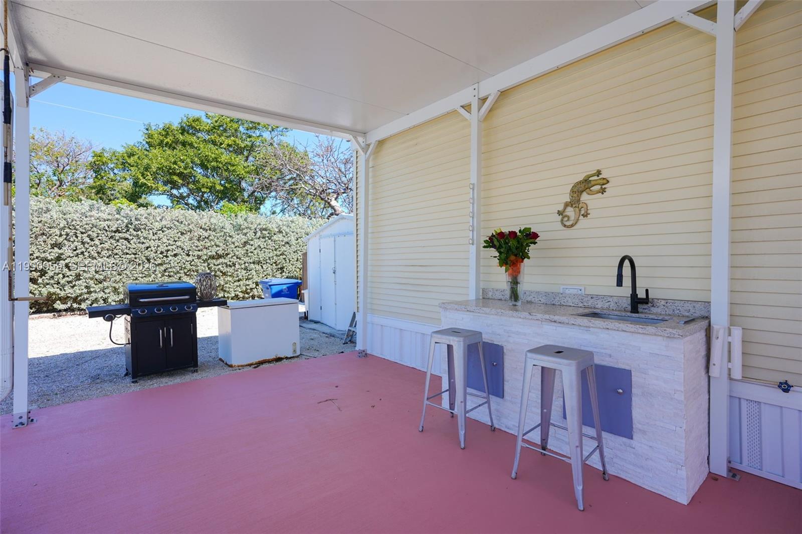 112 Tweedy Pie Ter Key Largo, FL 33037