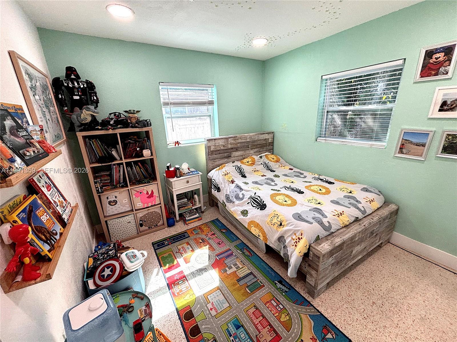 450 NE 155th Ter Miami, FL 33162