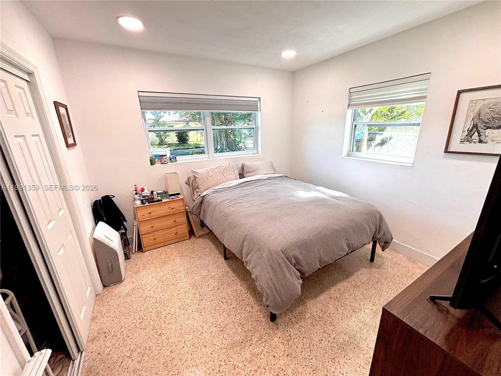 450 NE 155th Ter Miami, FL 33162