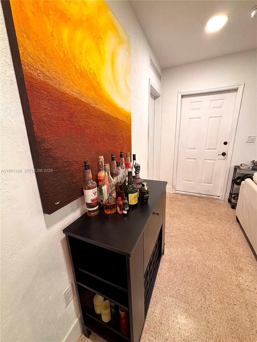 450 NE 155th Ter Miami, FL 33162