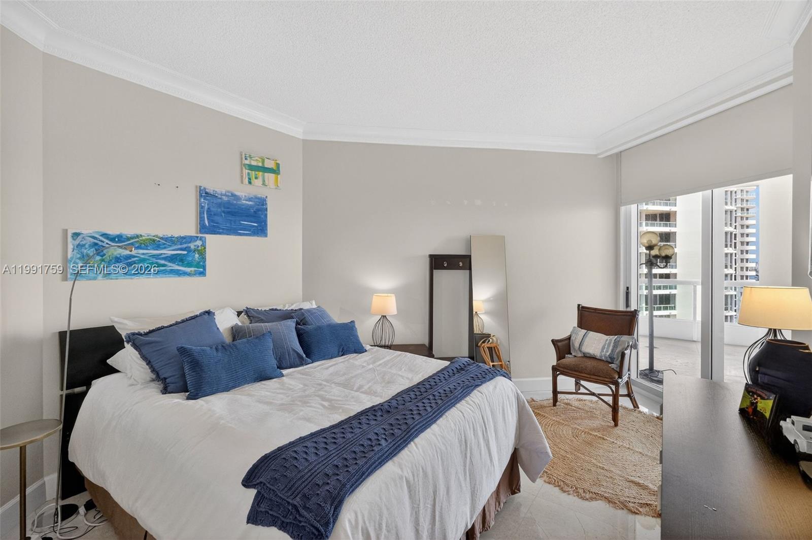 21050 Point Pl #2202 Aventura, FL 33180