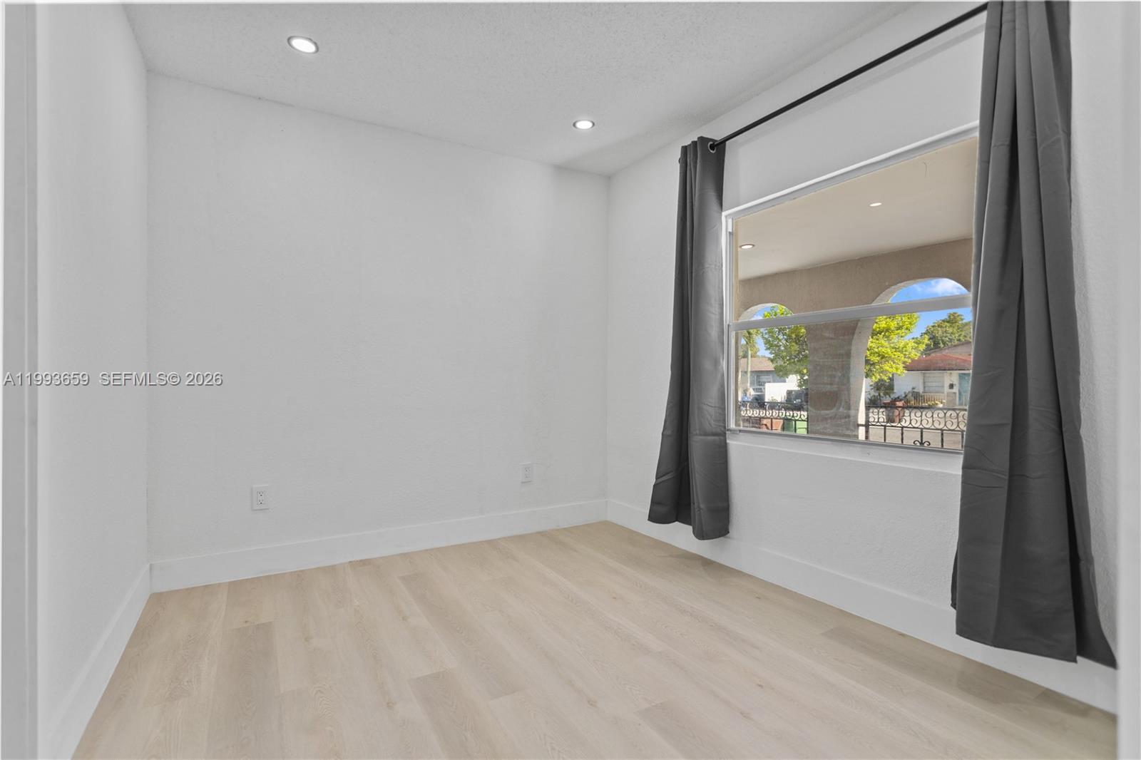 171 W 13th St Hialeah, FL 33010