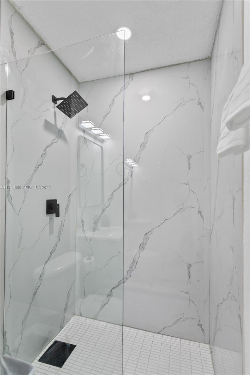 171 W 13th St Hialeah, FL 33010