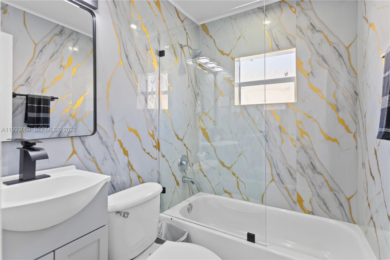 171 W 13th St Hialeah, FL 33010