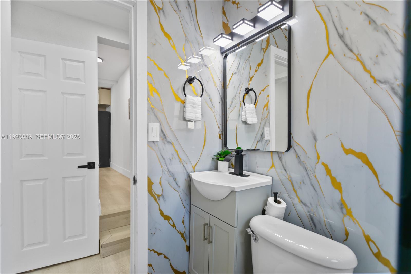 171 W 13th St Hialeah, FL 33010