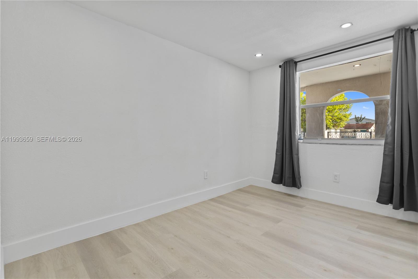 171 W 13th St Hialeah, FL 33010