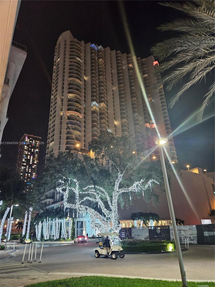 350 S Miami Ave #2714 Miami, FL 33130