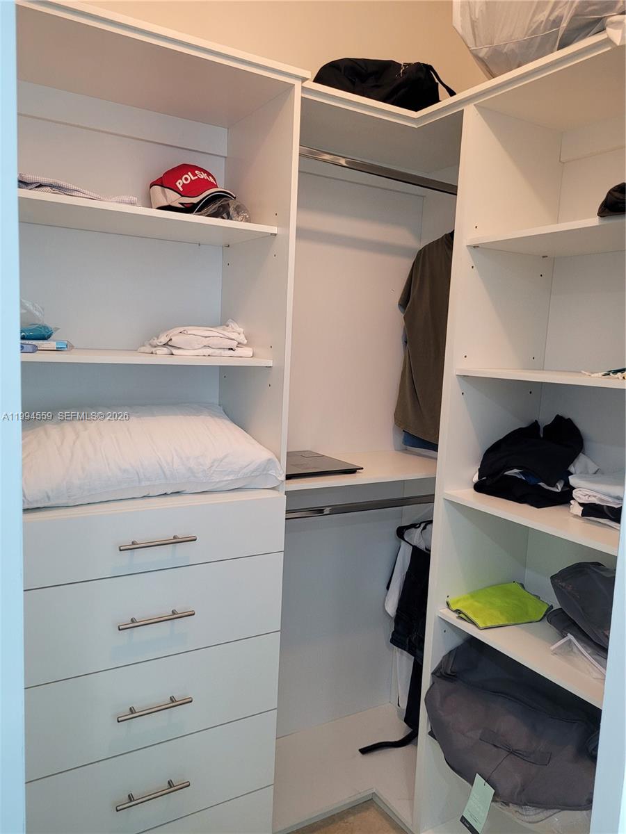 350 S Miami Ave #2714 Miami, FL 33130