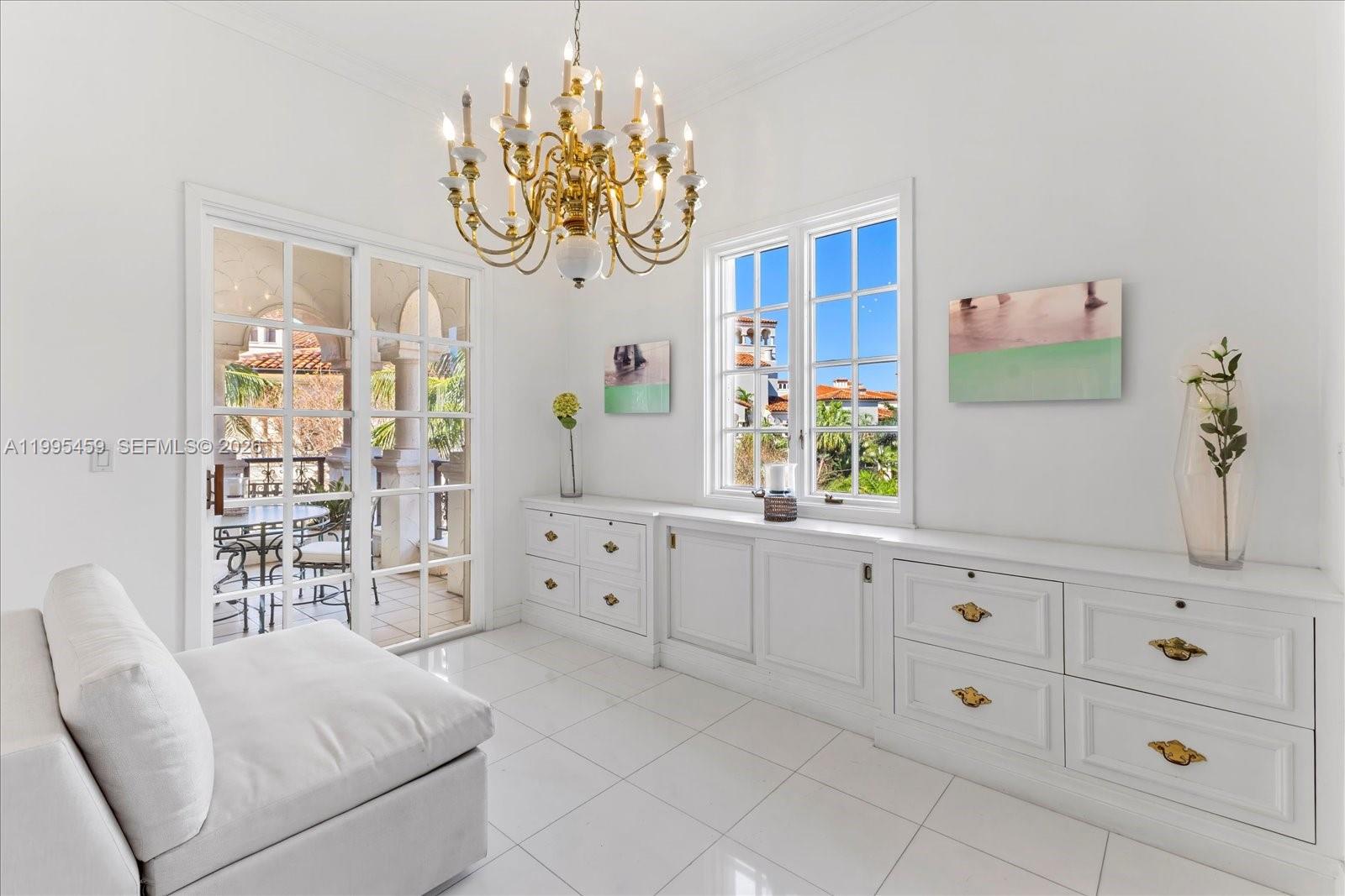 2134 Fisher Is Dr #2134 Miami Beach, FL 33109