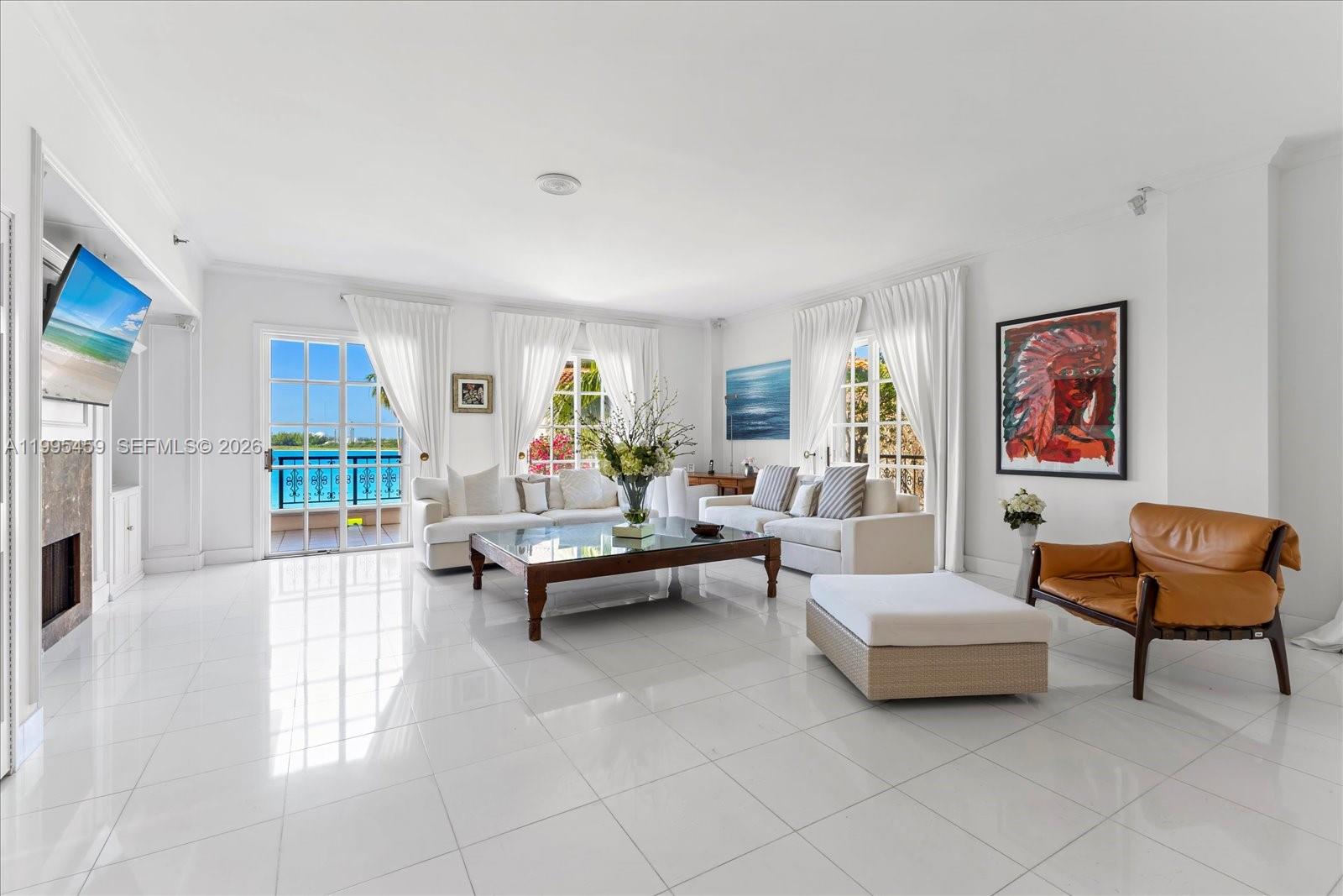 2134 Fisher Is Dr #2134 Miami Beach, FL 33109