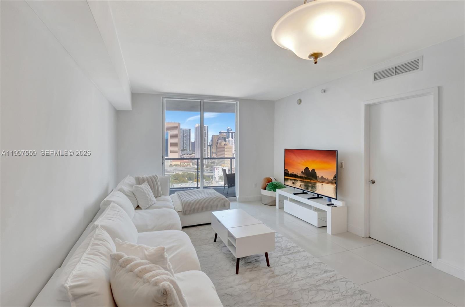 image Latitude on the River13